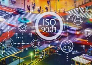 ISO 9001-illustratie met drukke straatachtergrond